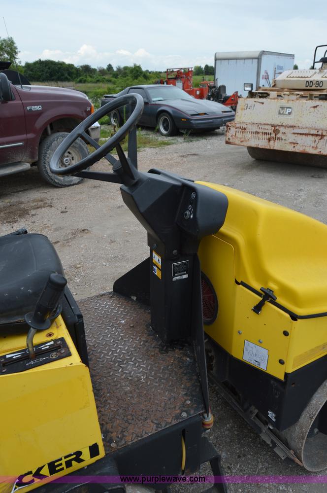 image for item H2849 Wacker RD11A double drum roller