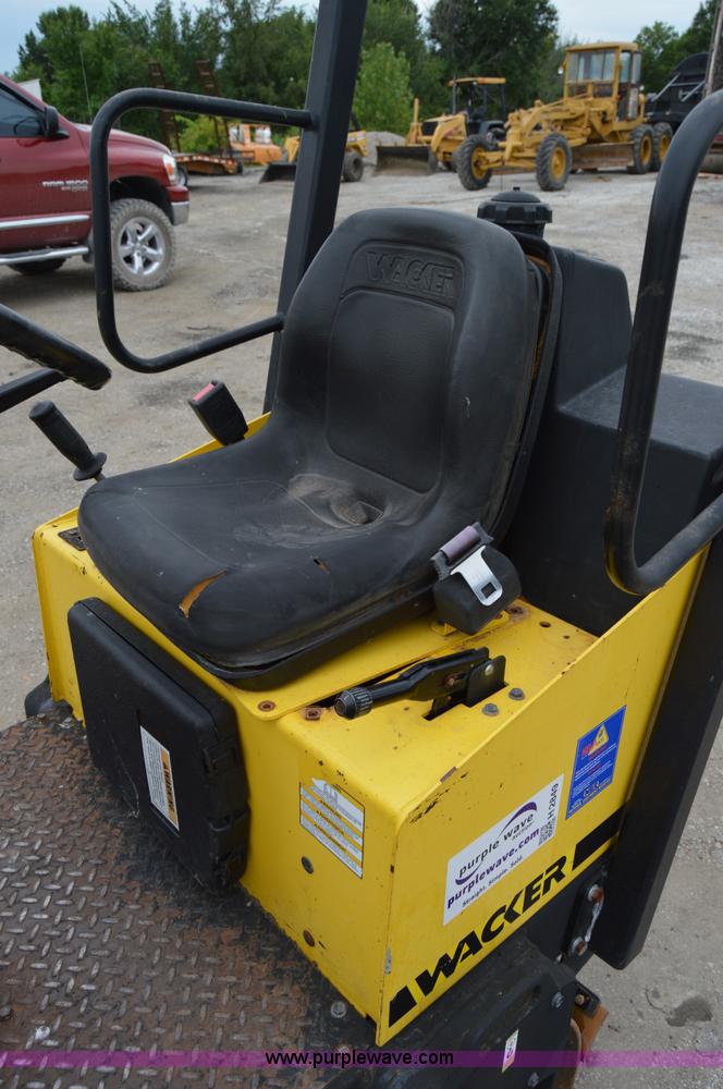 image for item H2849 Wacker RD11A double drum roller