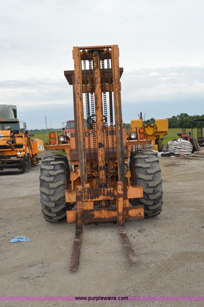 image for item H2850 Case 584E Construction King forklift