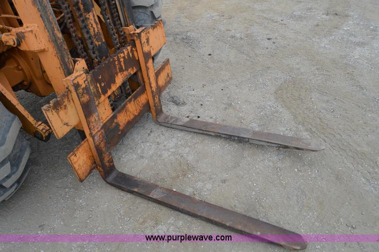 image for item H2850 Case 584E Construction King forklift