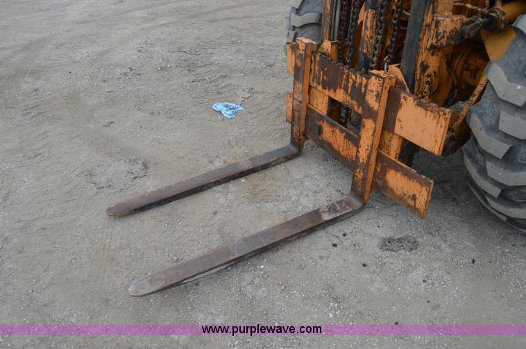 image for item H2850 Case 584E Construction King forklift