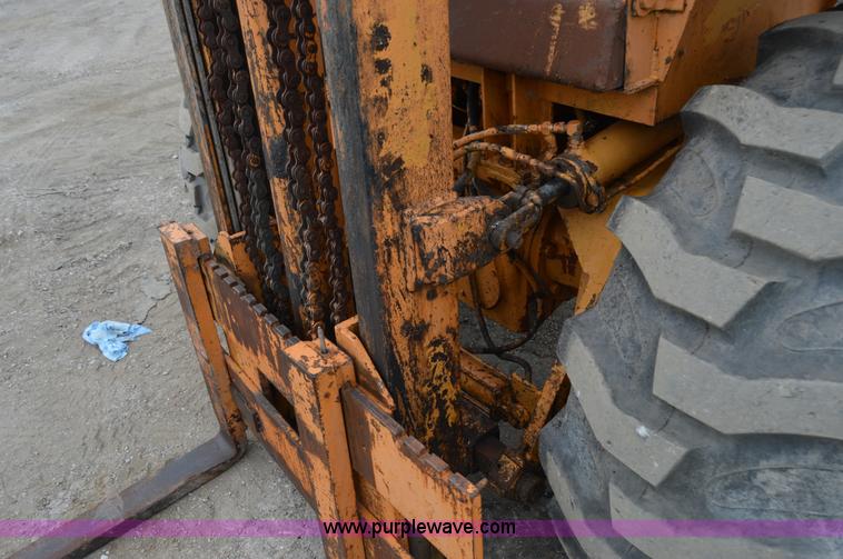 image for item H2850 Case 584E Construction King forklift