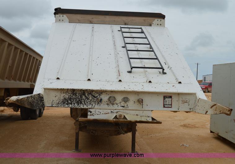 image for item H2973 2006 CTS BDT-40INS belly dump trailer