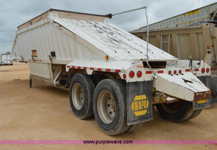 image for item H2973 2006 CTS BDT-40INS belly dump trailer