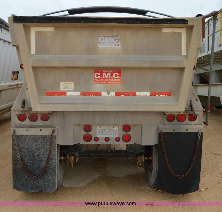 image for item H2974 2000 GMC Travis S/102 aluminum end dump trailer