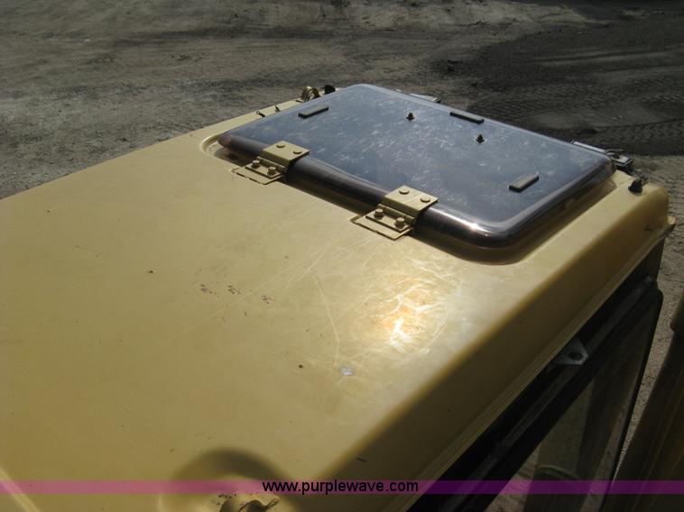 image for item H5273 1996 Caterpillar 315 L excavator