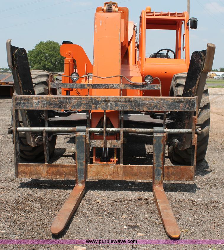 image for item H5627 2001 SkyTrak 10054 Legacy Series telehandler