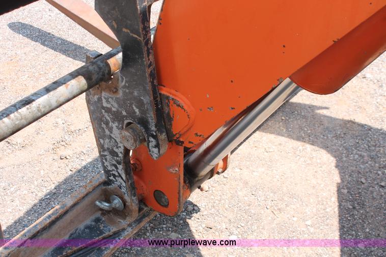 image for item H5627 2001 SkyTrak 10054 Legacy Series telehandler