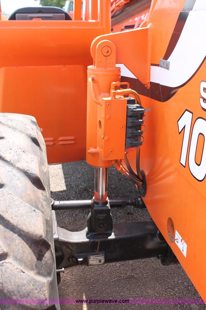 image for item H5627 2001 SkyTrak 10054 Legacy Series telehandler