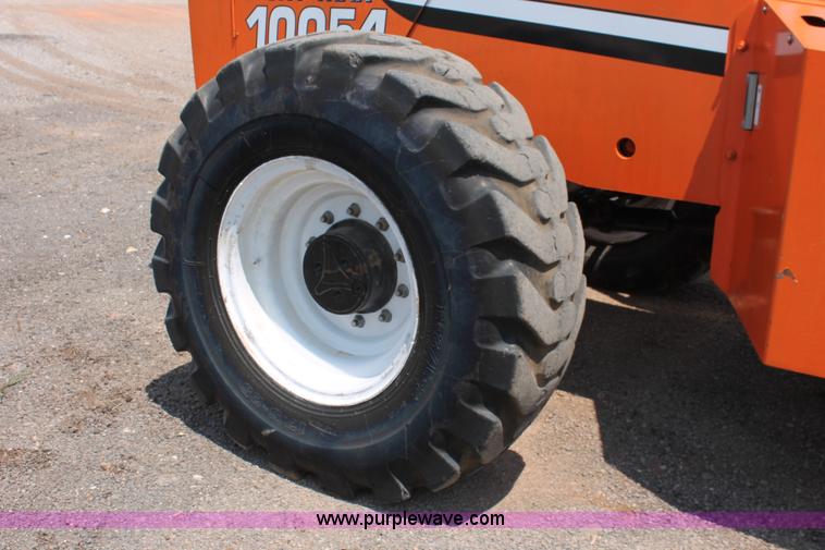 image for item H5627 2001 SkyTrak 10054 Legacy Series telehandler
