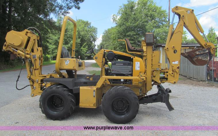 image for item H8872 2005 Vermeer RT650 trencher