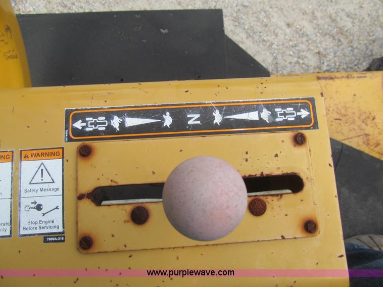 image for item H8872 2005 Vermeer RT650 trencher