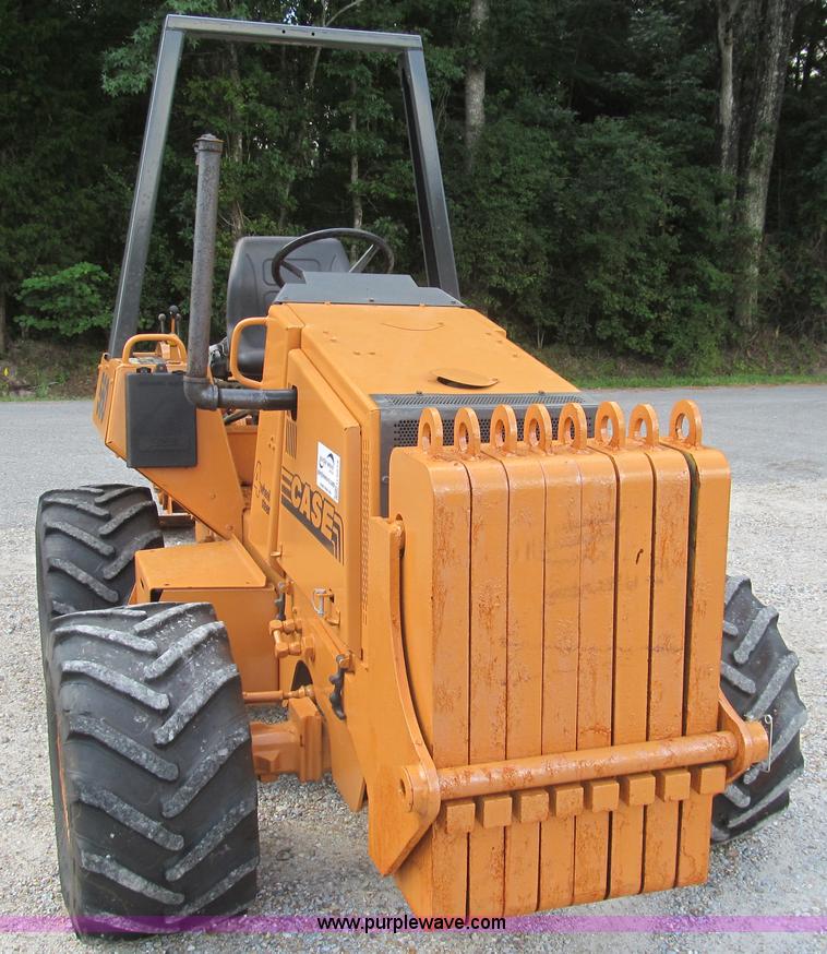 image for item H8873 2002 Case 560 trencher