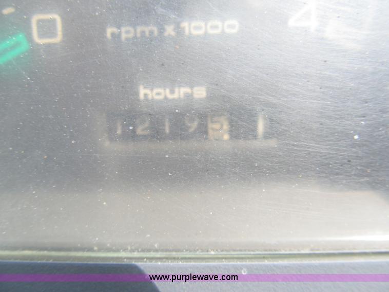 image for item H8873 2002 Case 560 trencher