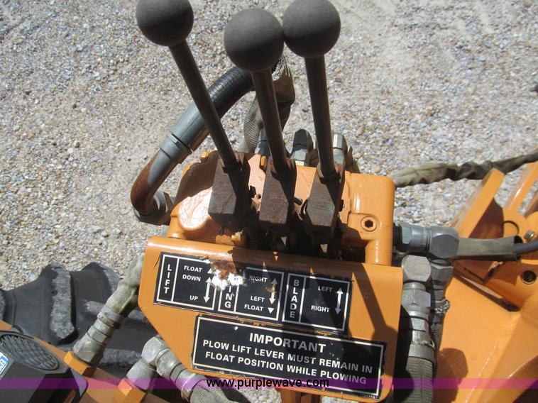 image for item H8873 2002 Case 560 trencher