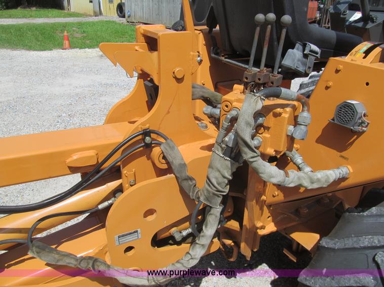 image for item H8873 2002 Case 560 trencher