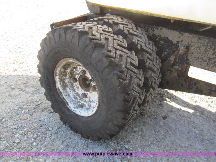 image for item H8876 Multiquip Whiteman WBH-16 power buggy