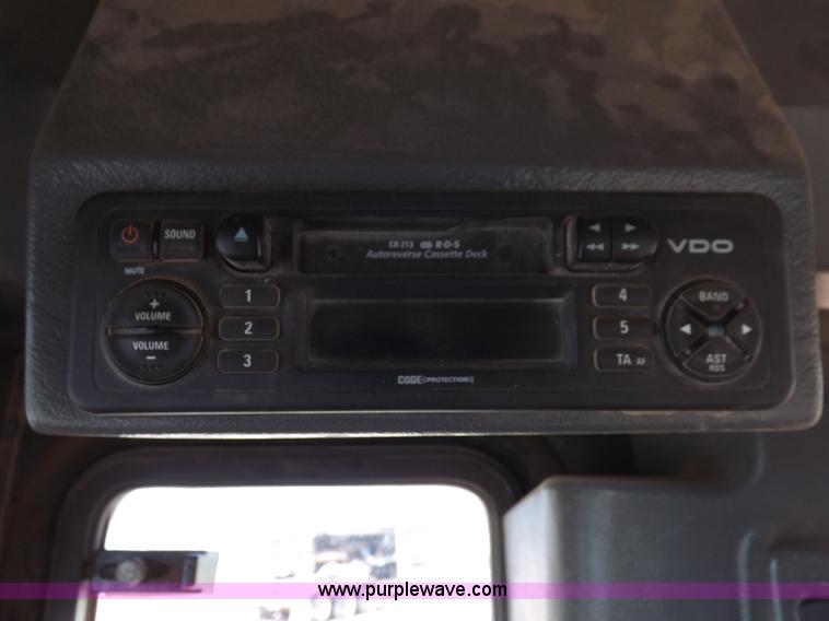 image for item H9188 2005 Volvo G720B articulated motor grader