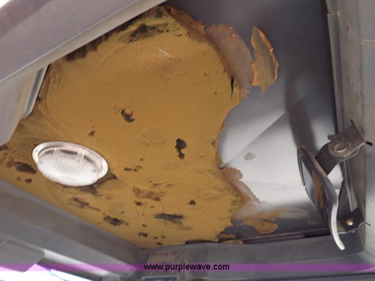 image for item H9188 2005 Volvo G720B articulated motor grader