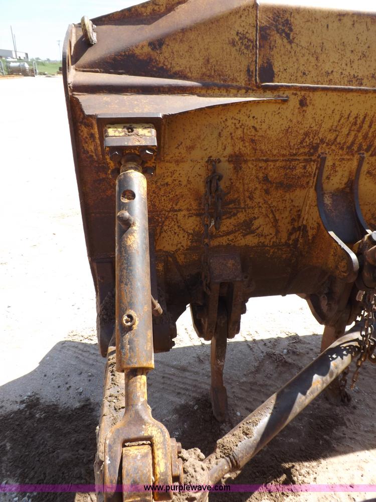 image for item H9196 2000 John Deere 850C dozer