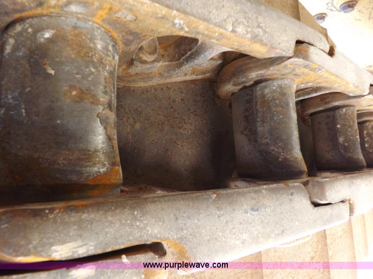 image for item H9196 2000 John Deere 850C dozer