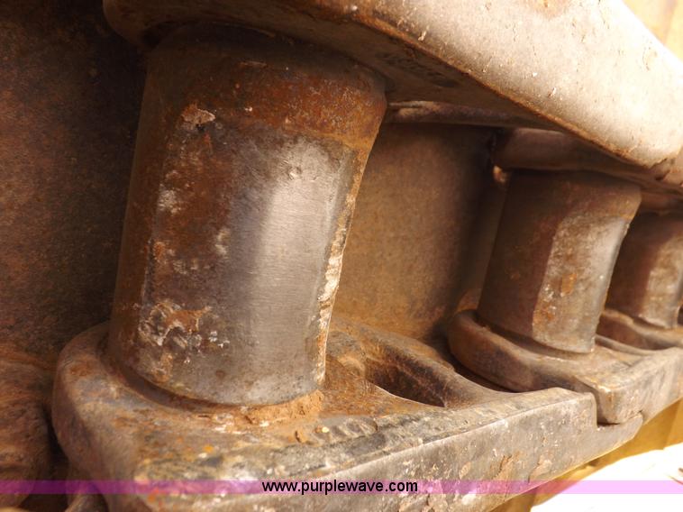 image for item H9196 2000 John Deere 850C dozer