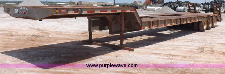 image for item H9204 2000 Atoka lowboy trailer