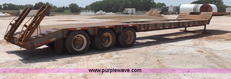 image for item H9204 2000 Atoka lowboy trailer