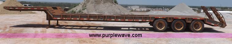 image for item H9204 2000 Atoka lowboy trailer