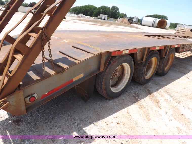 image for item H9204 2000 Atoka lowboy trailer