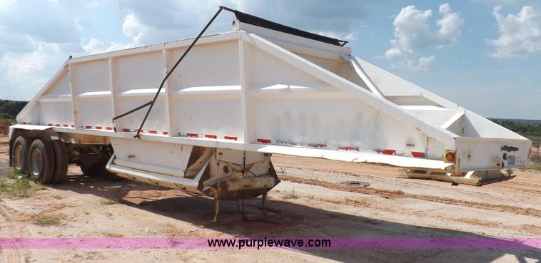 image for item H9206 1994 Corn Belt S4004 belly dump trailer