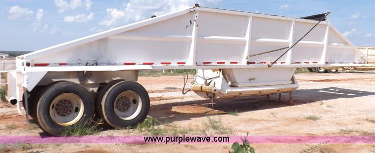 image for item H9206 1994 Corn Belt S4004 belly dump trailer