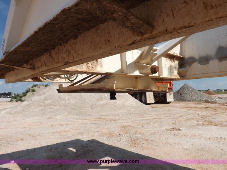 image for item H9206 1994 Corn Belt S4004 belly dump trailer