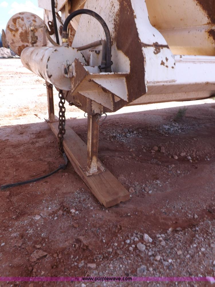 image for item H9206 1994 Corn Belt S4004 belly dump trailer