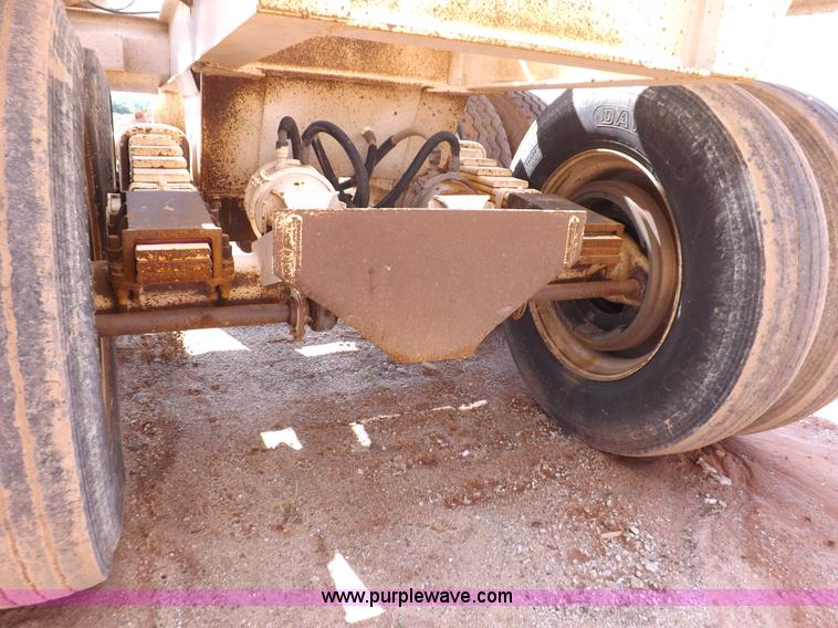 image for item H9206 1994 Corn Belt S4004 belly dump trailer