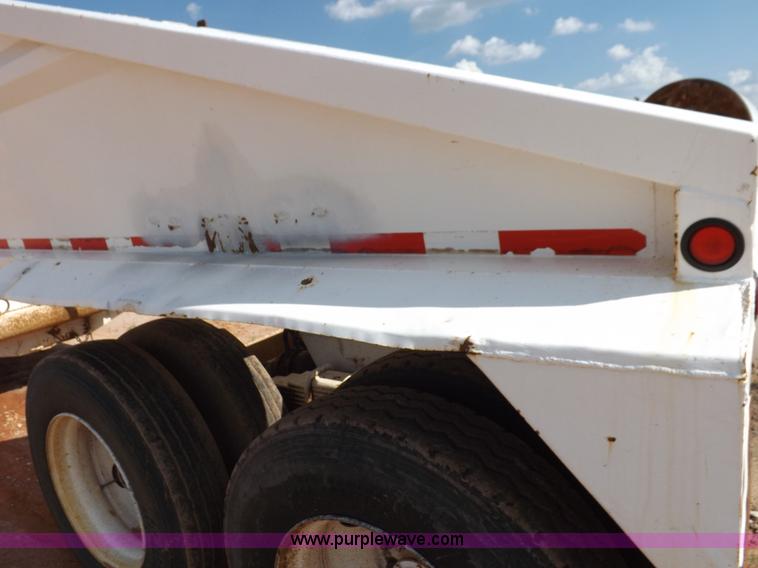 image for item H9206 1994 Corn Belt S4004 belly dump trailer
