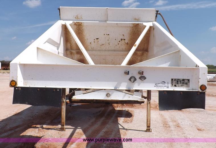 image for item H9207 2009 Corn Belt S4002 belly dump trailer