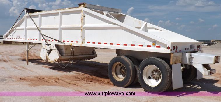 image for item H9207 2009 Corn Belt S4002 belly dump trailer