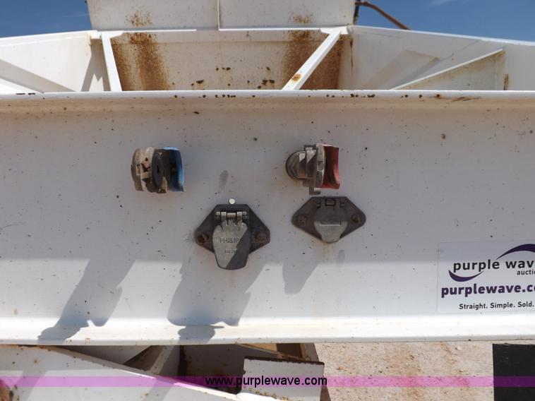 image for item H9207 2009 Corn Belt S4002 belly dump trailer