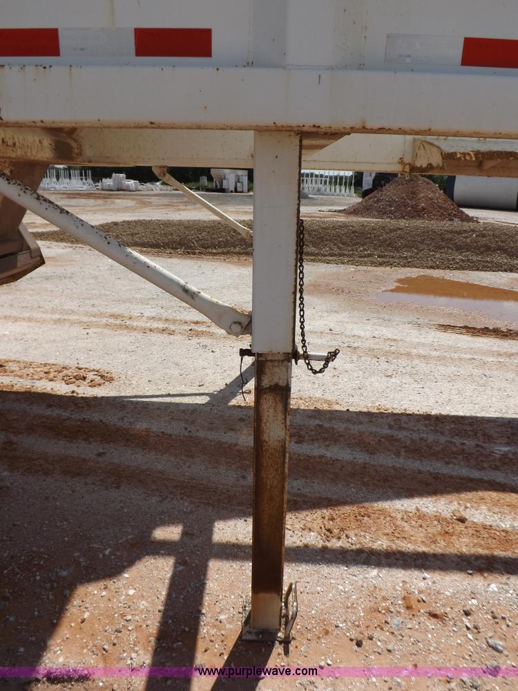 image for item H9207 2009 Corn Belt S4002 belly dump trailer