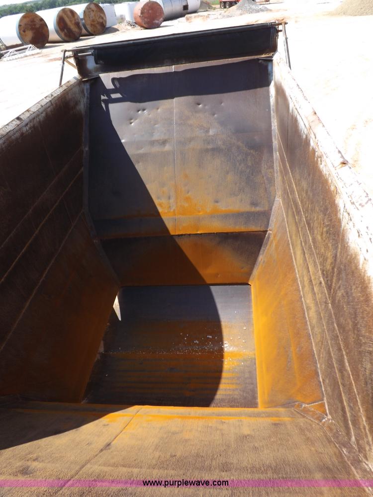 image for item H9207 2009 Corn Belt S4002 belly dump trailer