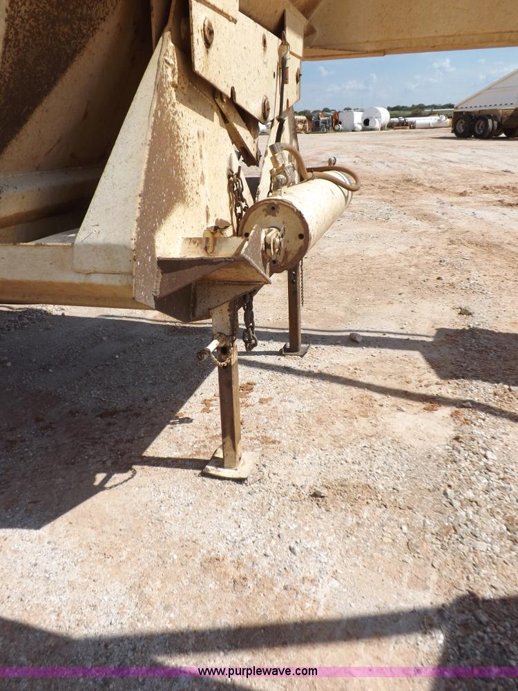 image for item H9208 2000 Corn Belt S4002 belly dump trailer