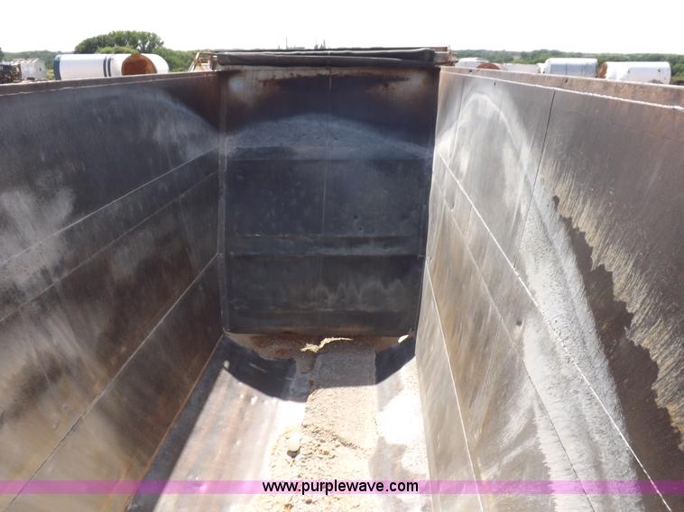 image for item H9208 2000 Corn Belt S4002 belly dump trailer