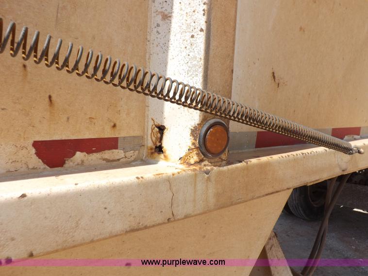 image for item H9208 2000 Corn Belt S4002 belly dump trailer