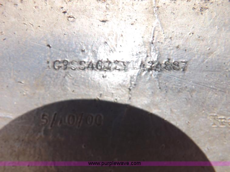 image for item H9208 2000 Corn Belt S4002 belly dump trailer