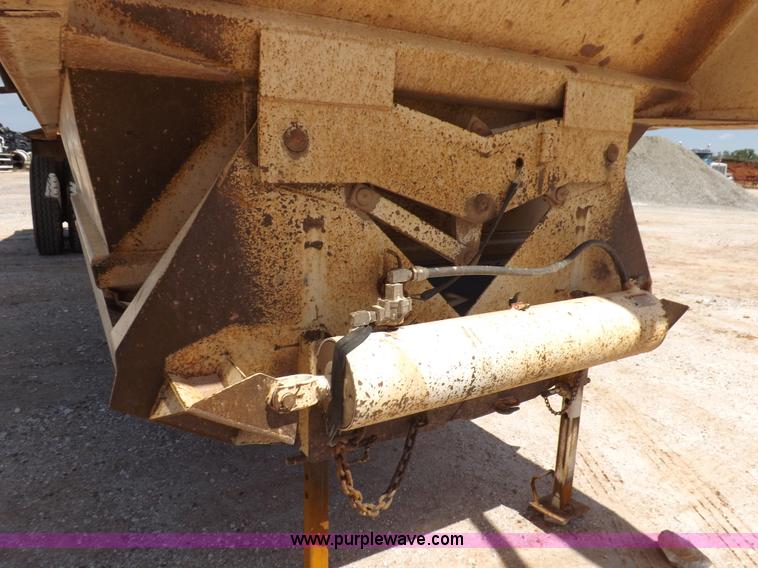 image for item H9209 2007 Corn Belt belly dump trailer