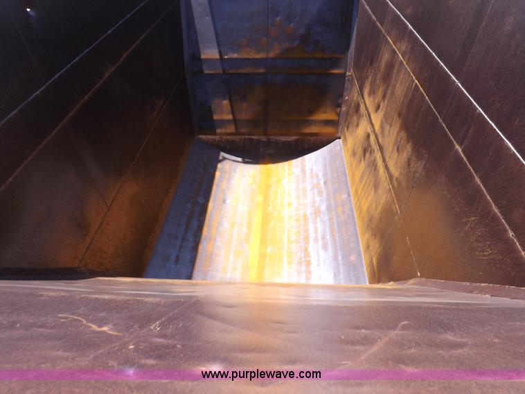 image for item H9209 2007 Corn Belt belly dump trailer