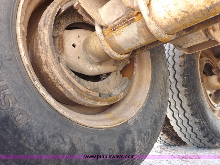 image for item H9209 2007 Corn Belt belly dump trailer