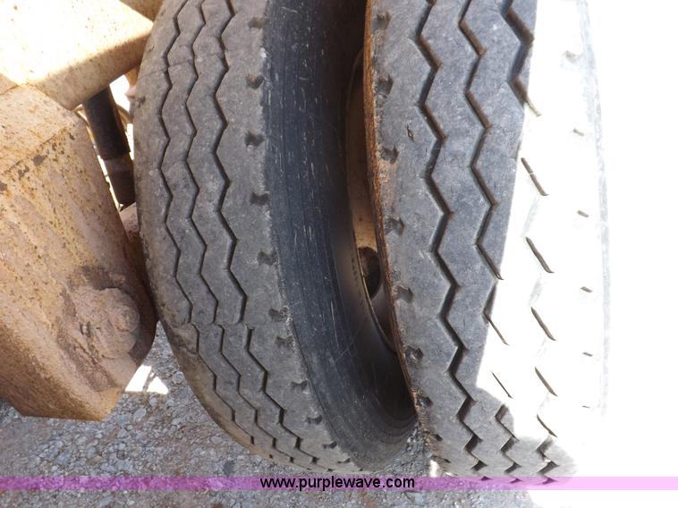 image for item H9209 2007 Corn Belt belly dump trailer