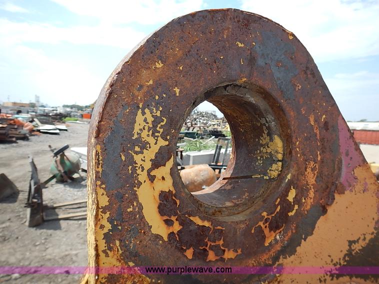 image for item I3525 MPM excavator bucket